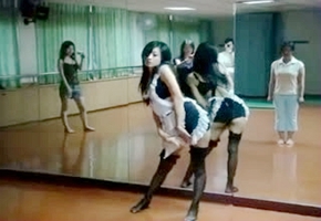 小野猫性感的舞蹈-f2d